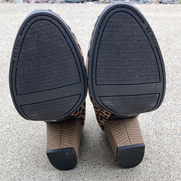 🌸Dr.Scholl’s Be Energize Ankle bootie 🌸 - Picture 10 of 11